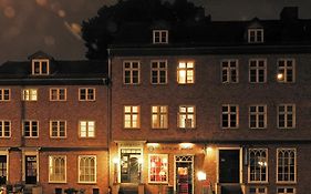 Frauenhotel Hanseatin - Women Only